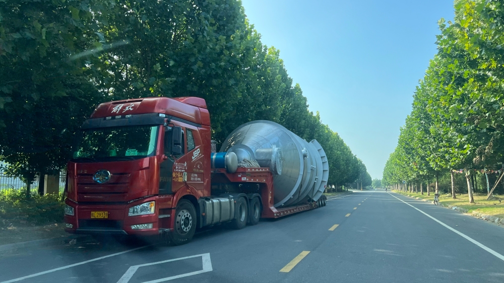 海南某石化企業(yè)的MVR蒸發(fā)結(jié)晶器成功交付，贏得客戶好評(píng)